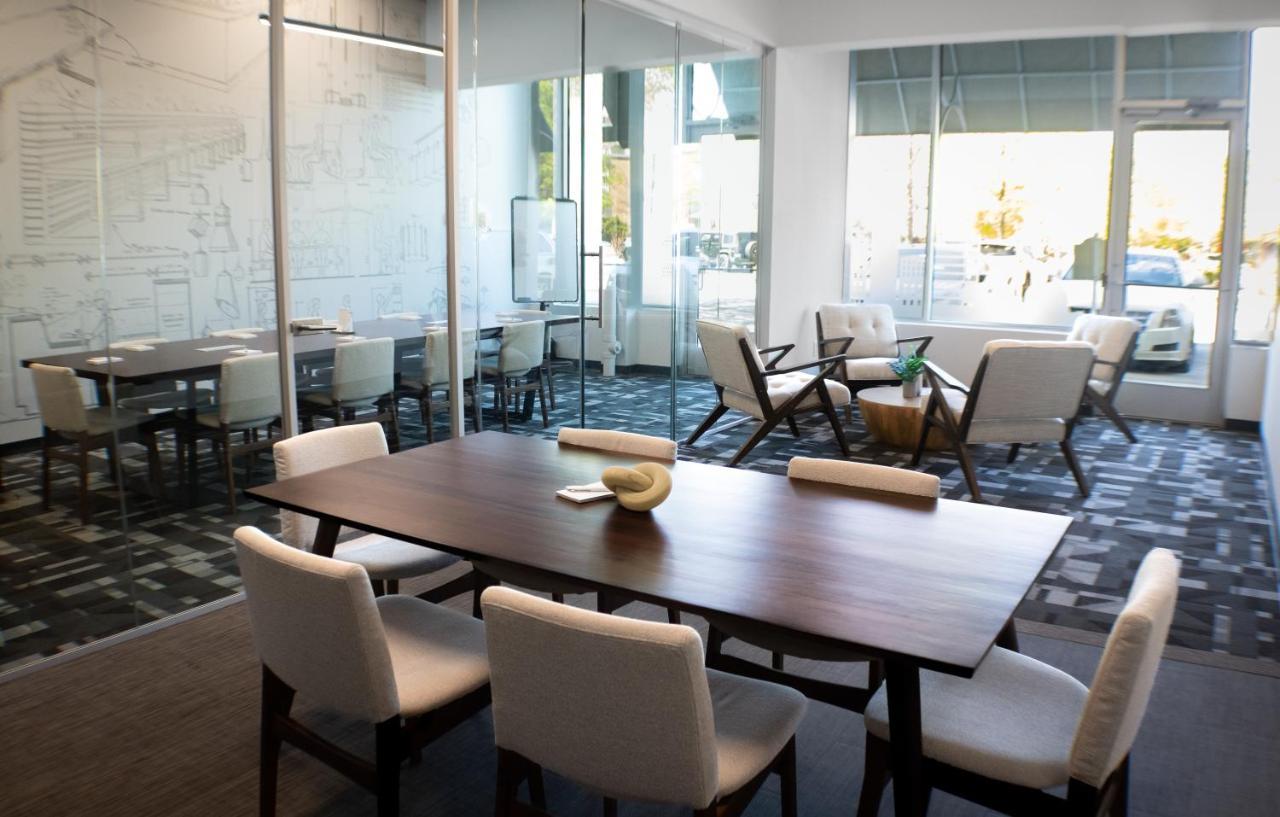 Mint House Greenville - Downtown エクステリア 写真