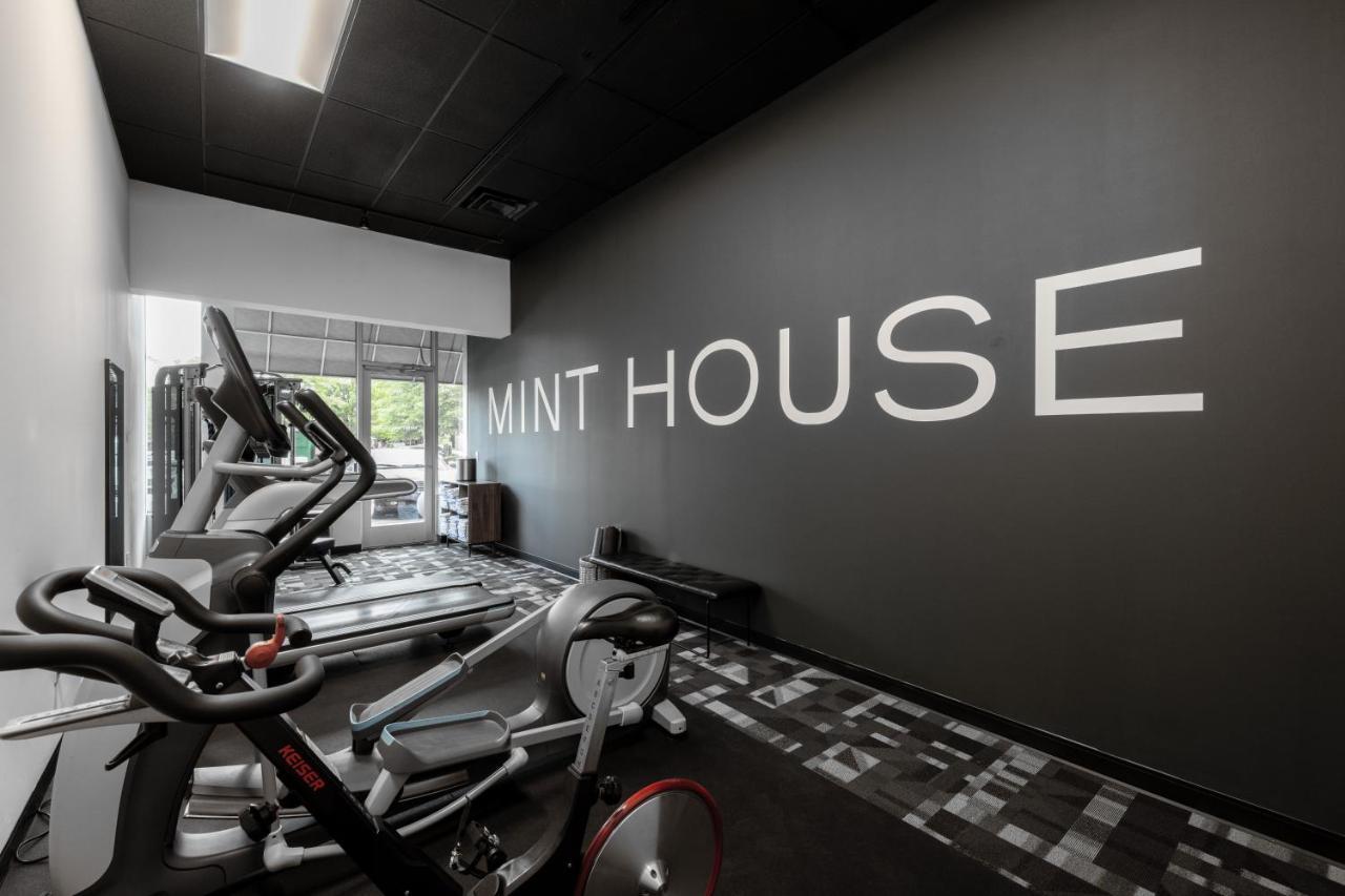 Mint House Greenville - Downtown エクステリア 写真