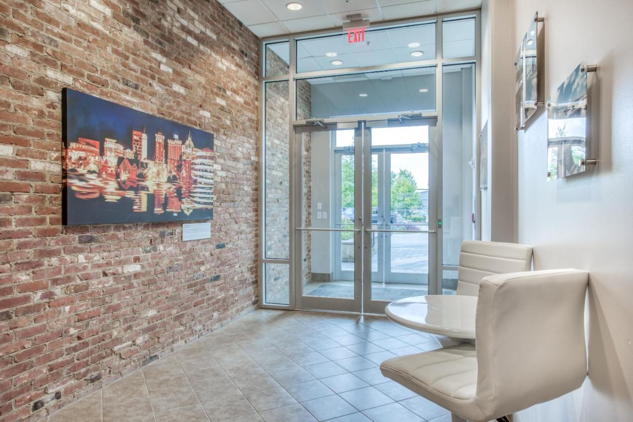 Mint House Greenville - Downtown エクステリア 写真